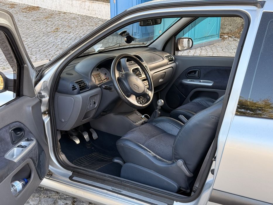 Renault Clio 2.0 Sport 172