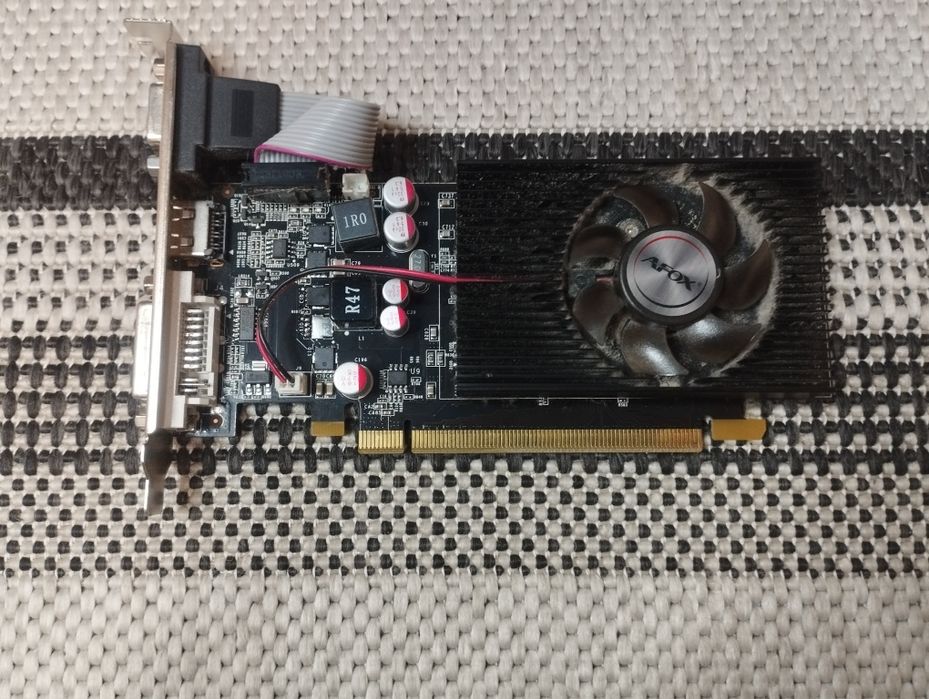 Відеокарта фірми Afox 1ГБ