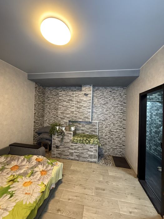 Продається будинок з 25 сотками землі