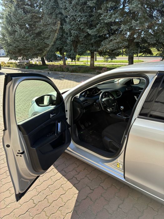 Продається Peugeot 308 2016