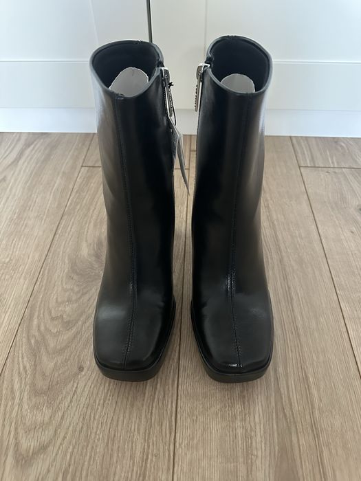 Botki damskie Bershka rozmiar 39