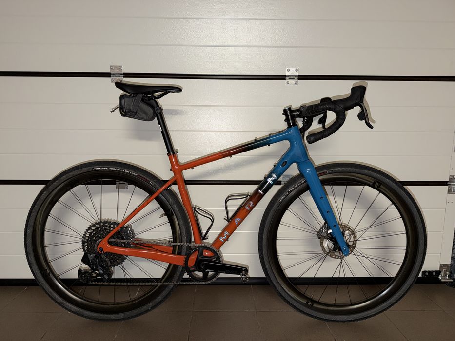 Gravel Marin Headlands Carbon Sram AXS Reynolds