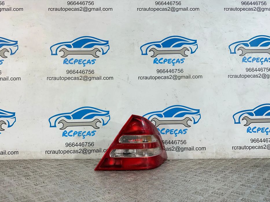 Farolim Tras Traseiro Direito Original Mercedes Benz Classe C W203