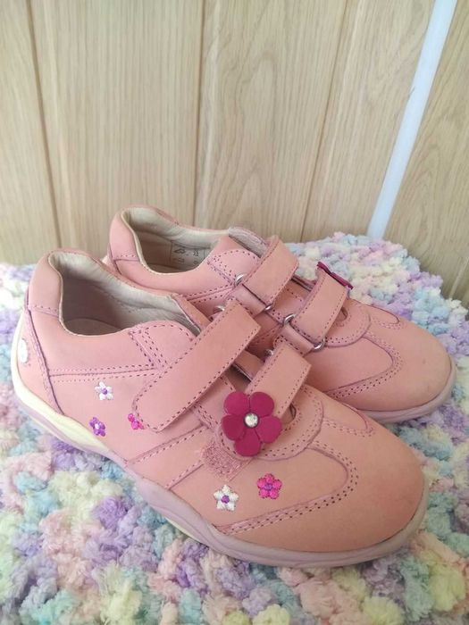детские кожаные кроссовки туфельки на девочку из натуральной кожи