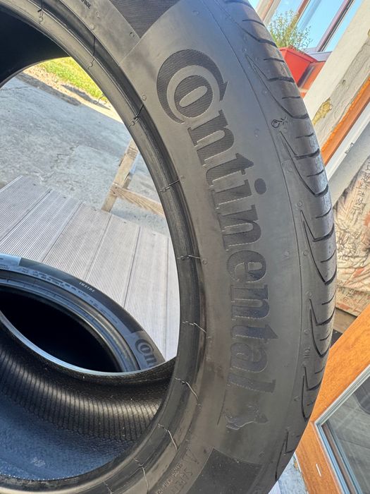 245/45  R18 Continental premiumContact6