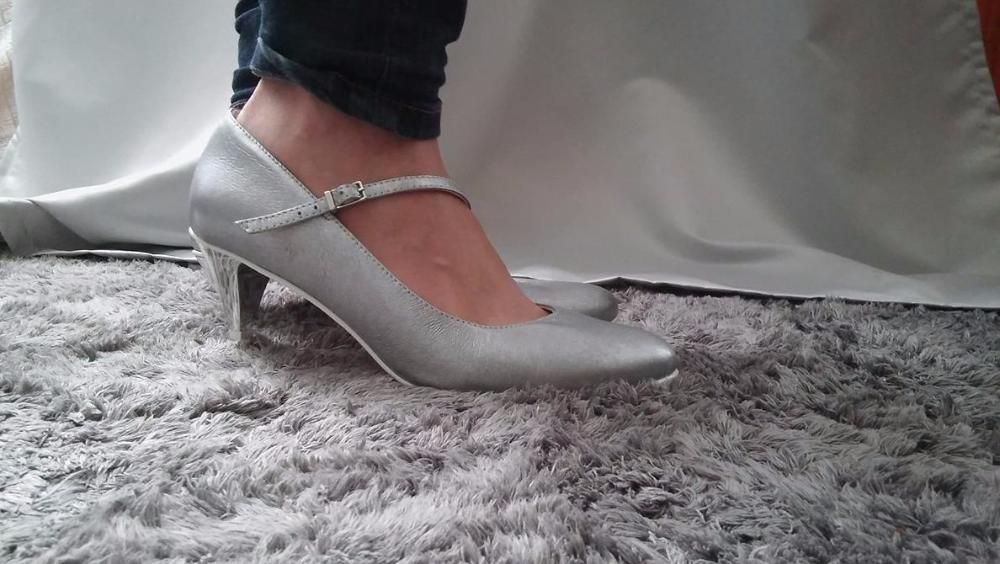 Srebrne Czółenka buty ślubne Witt nowe