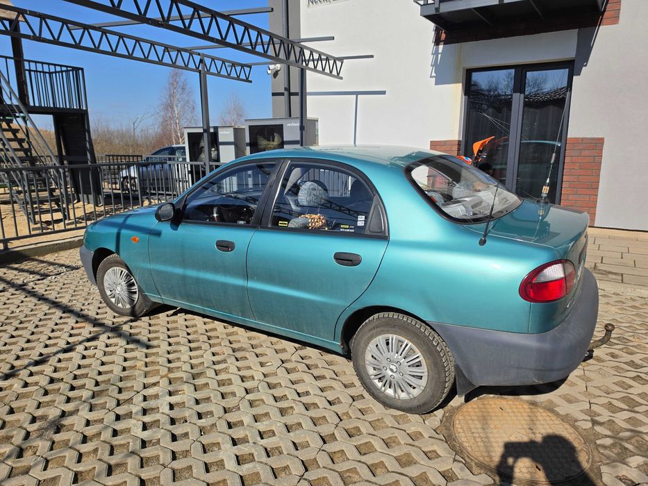 Daewoo Lanos 1998