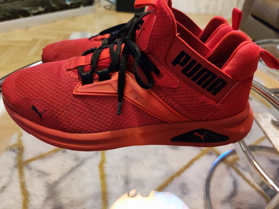 Buty Puma r.38.5
