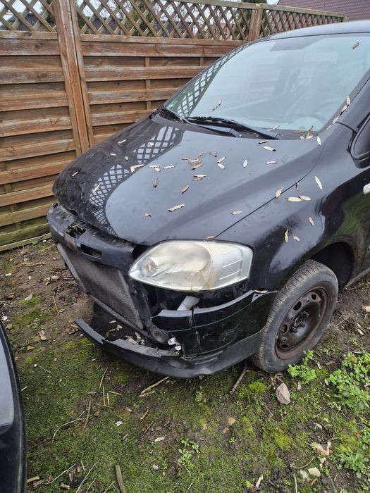 Volkswagen Fox 1.2 benzyna na części
