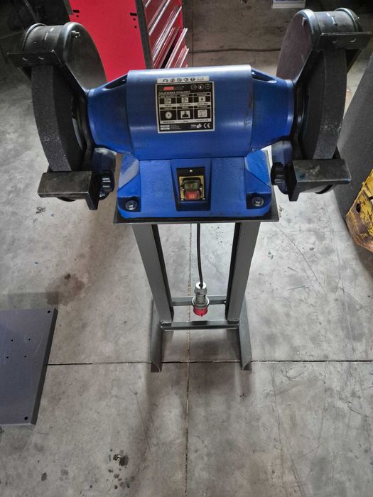 Szlifierka stołowa 400V 1100W podstawa nowe tarcze