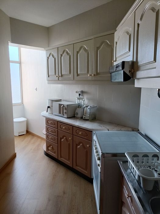Quarto em T2 amadora