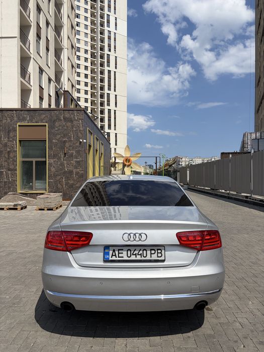 Audi A8 Long 3.0 tdi