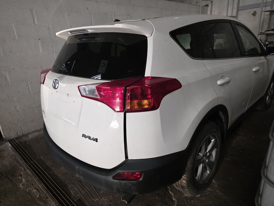 Para pecas Toyota RAV4 lV(_A4_) 2014 diesel
