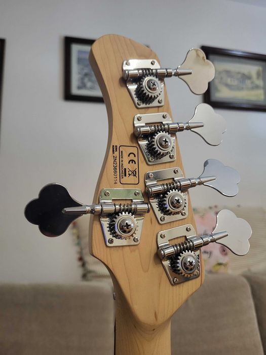 Gitara basowa 5 strunowa Sire Marcus Miller V3P-5