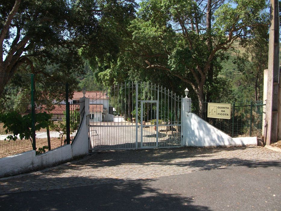 quinta c/892,75m2 úteis habitação e turismo a 15min Lisboa