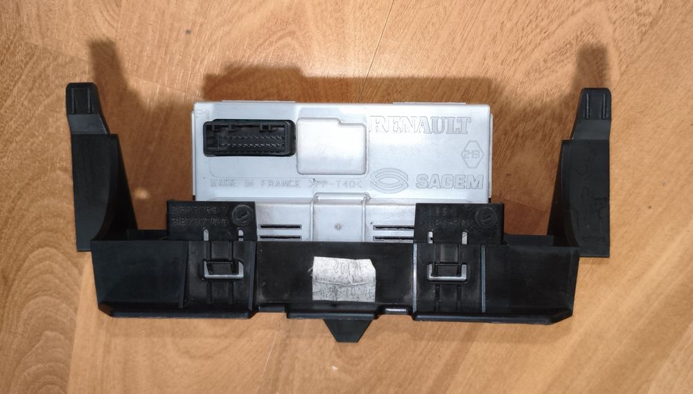 Табло Renault Kangoo (19997-2007)