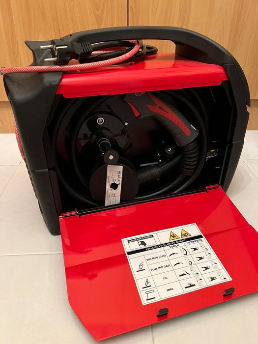 Aparelho de soldar - Telwin TECHNOMIG 210 DUAL SYNERGIC