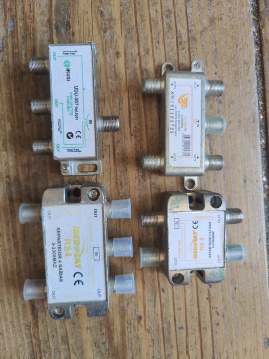 TV Signal Splitters.64297935811843120
