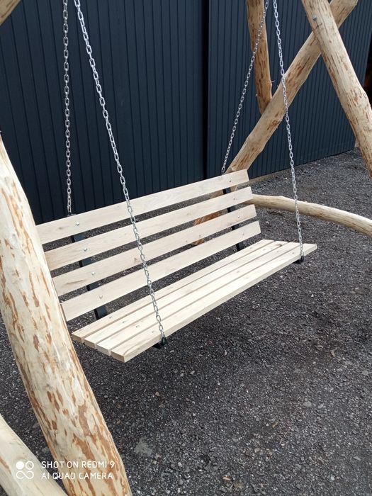 Huśtawka ogrodowa z bali brzozowych huśtawki
