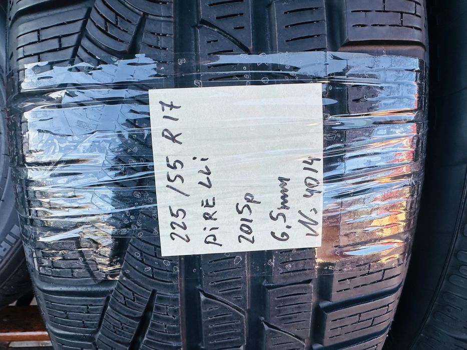 Шини зимові 225/55 R17 (97H) Pirelli Sottozero