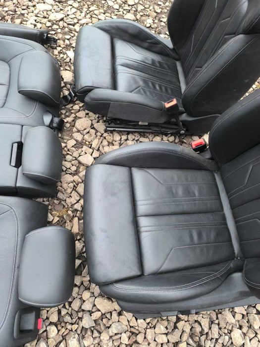 Сидіння салон сідушки диван чорний S-line Audi E-tron Sportback