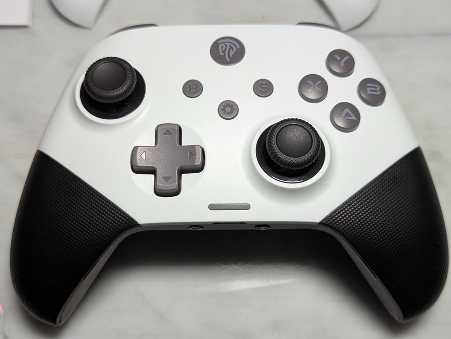 EasySMX X10 з Hall Effect та гіроскопом