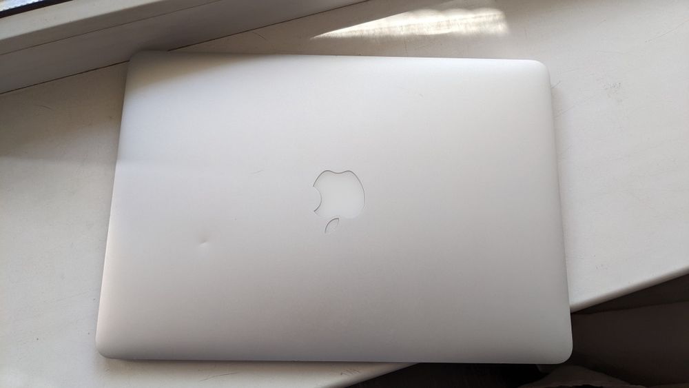 Ноутбук/Ультрабук MacBook Air 13" Model A1466 4GB RAM/128GB SSD