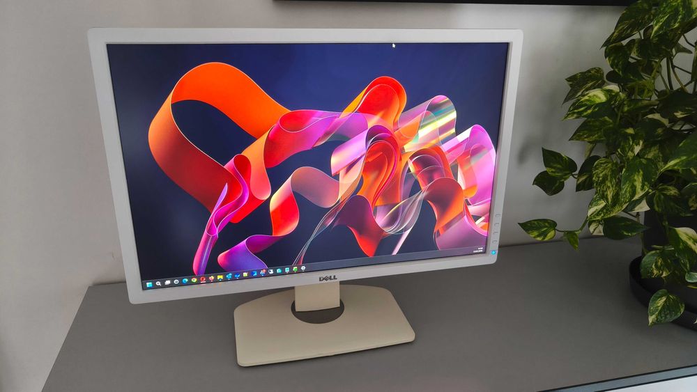 Monitor LED Dell U2412Mc 24" 1920 x 1080 px FullHD DisplayPort DVI IPS