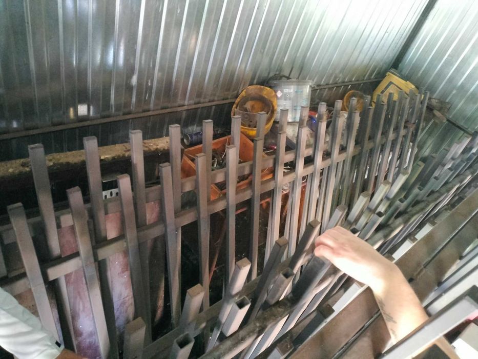 Brama przesuwna + przęsła ogrodzeniowe i furtka ocynkowane (20m)