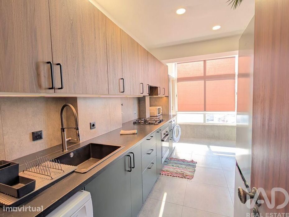 Apartamento T3 em Almada, Cova da Piedade, Pragal e Cacilhas de 118,00