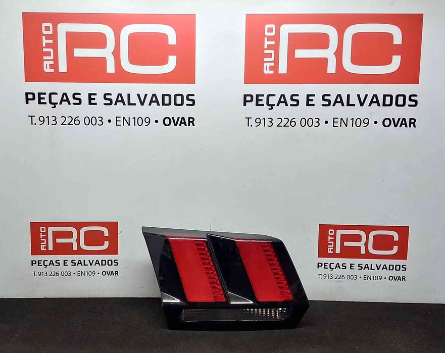 Farolim da Mala Esquerdo 9810477880 - PEUGEOT 3008 II SUV
