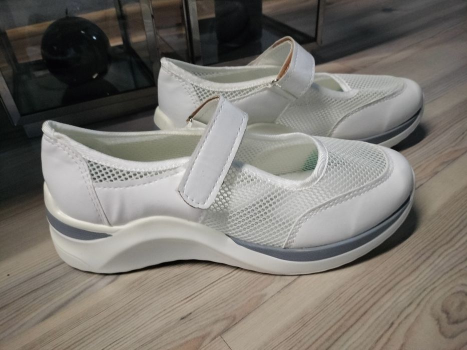 Nowe adidasy z siateczką