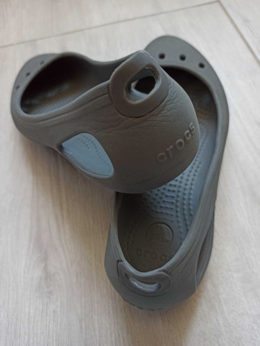 Baleriny Crocs Kadee Work Flat W6