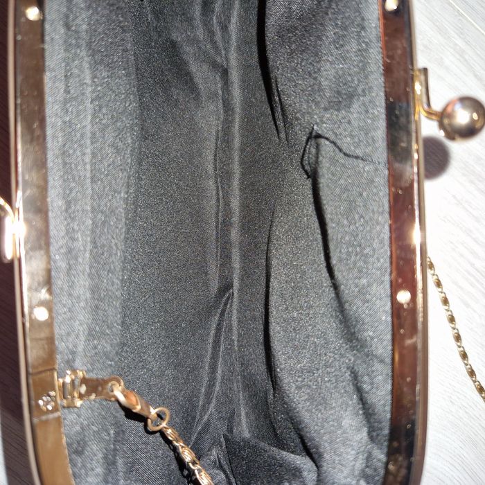 Gucci mała elegancka torebka lancuszek