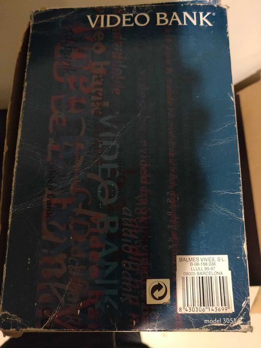 Caixa arquivadora para video cassetes (VHS)