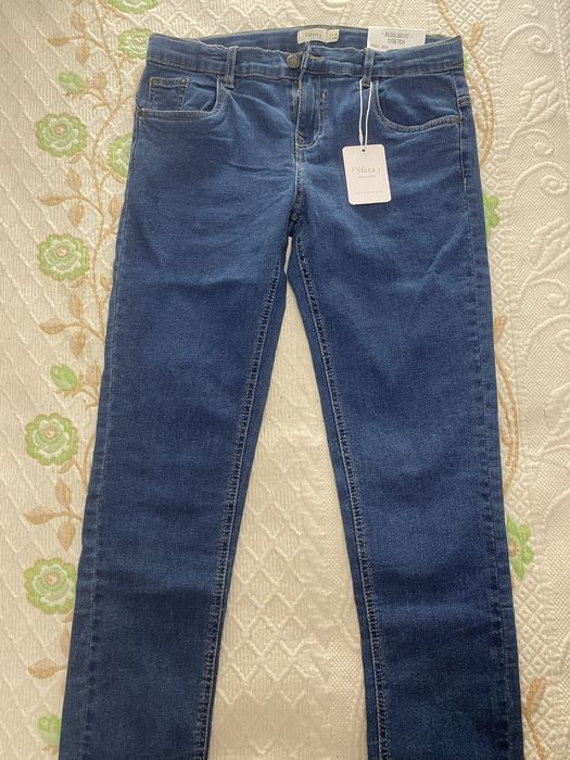 Calças de ganga rapaz da Sfera