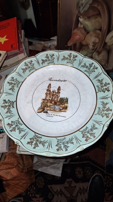 Prato decorativo Lamego recordação faiança