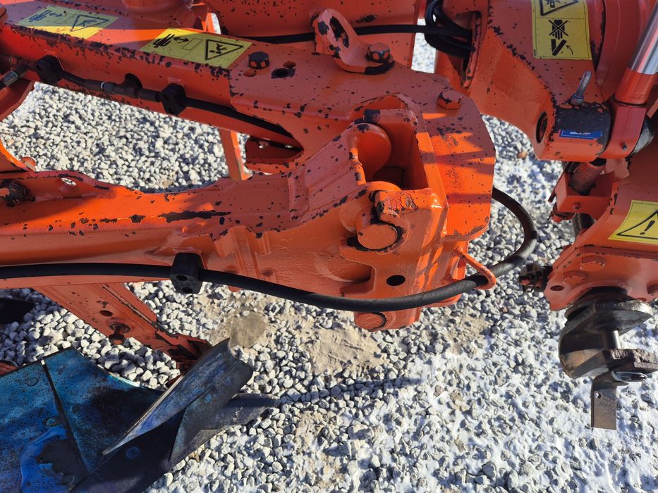 Pług Kuhn Multi master 122  Lemken Kverneland 4+1