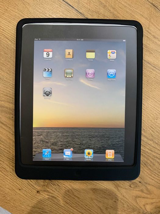 Etui Ipad 9.7"  SILIKONOWE Nowe