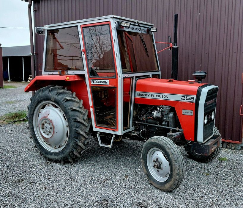 Ursus MF 255 ferguson