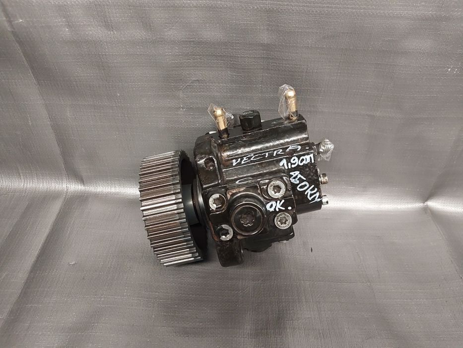 Stan BDB 1.9 CDTI 150KM Vectra C Signum Zafira B Astra H pompa paliwa