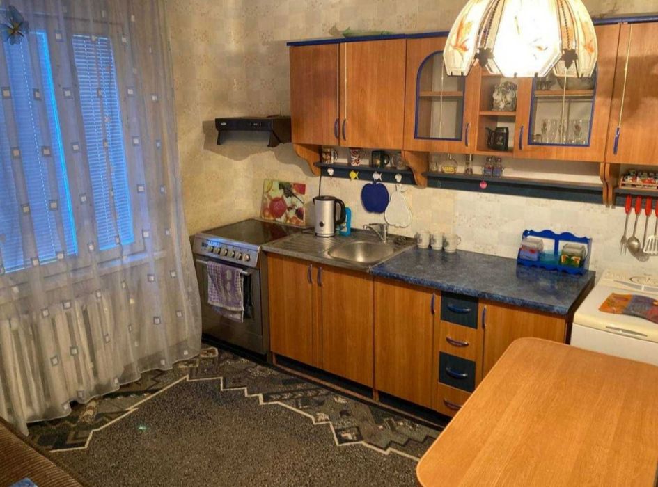 Здам три об'єднанні кімнати в гуртожитку