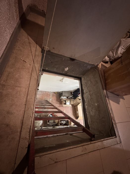 В продаже помещение (квартира) на красной линии пр-та Свободы! 109 м2