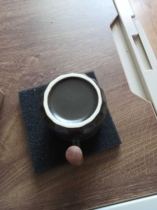 Ręcznie robiony kubek ceramiczny na expresso