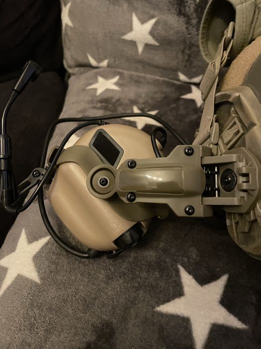 Capace airsoft com earmor