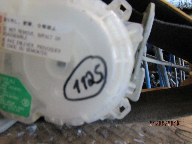 Pré-tensor cinto frente esquerdo NISSAN Navara Pick Up (D22)