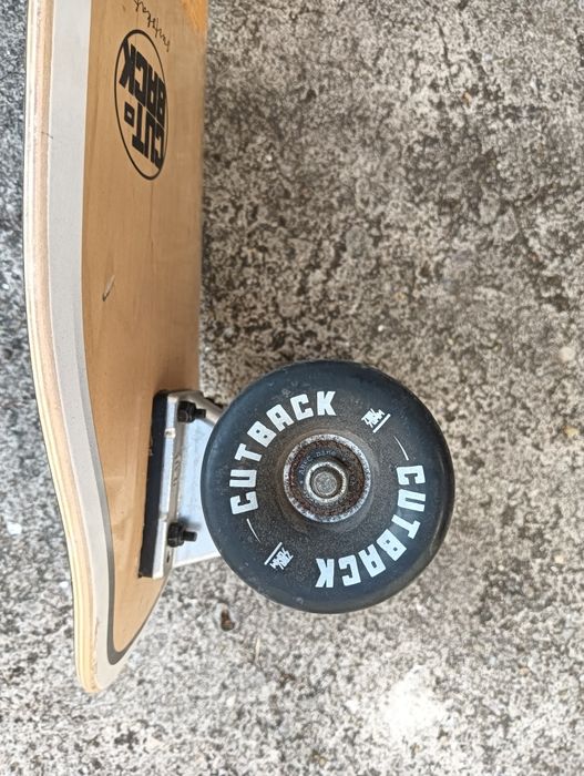 Surf skate cutback