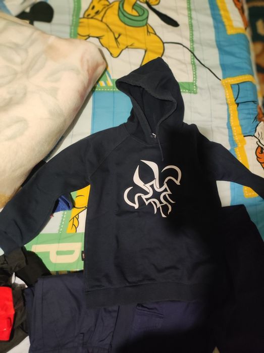 Roupa escuteiros