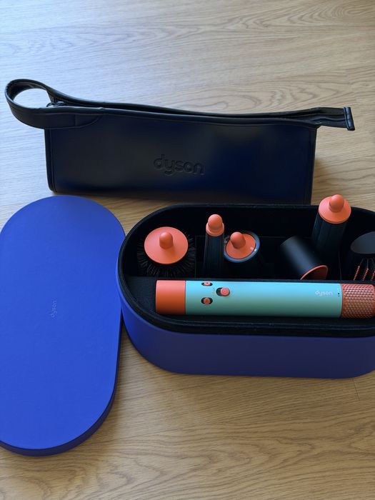 Dyson Airwrap™ Long Ceramic Pop – completo + caixa e bolsa de viagem