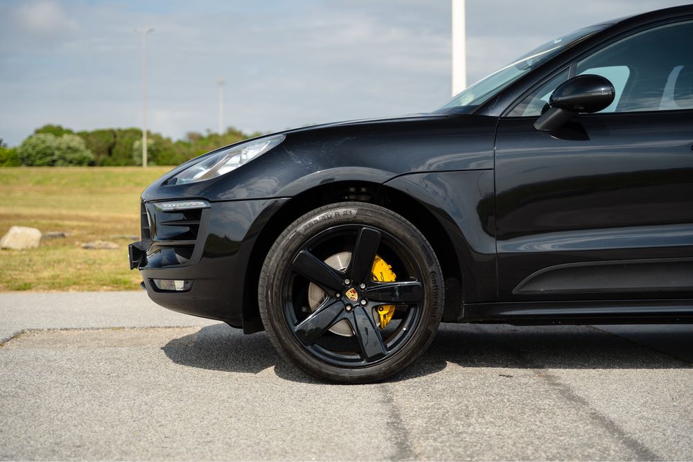 Porsche Macan S